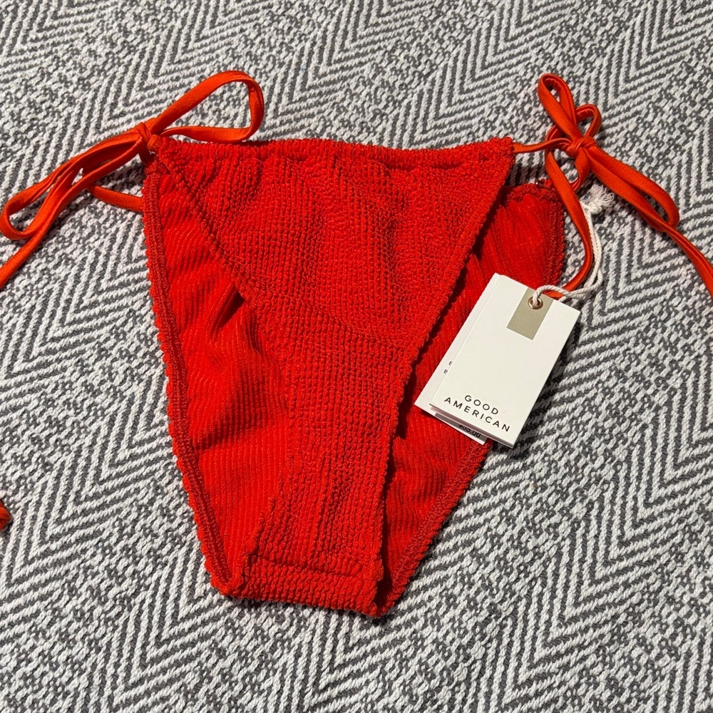 Good American Bright Poppy Bikini